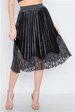 Black velvet high-waist pleated combo lace skirt- Close Up